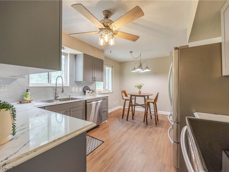 37430 Hunters Ridge Road , Solon, OH 44139 Photo 7