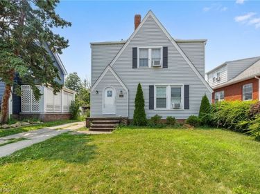 3878 W 134th Street , Cleveland, OH 44111