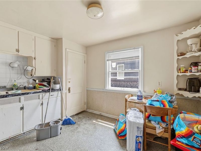 3878 W 134th Street , Cleveland, OH 44111 Photo 10