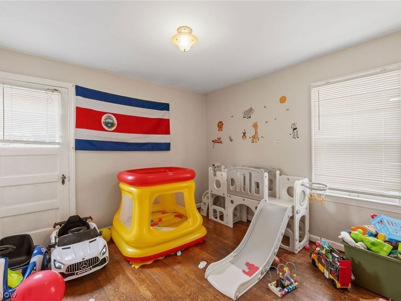 3878 W 134th Street , Cleveland, OH 44111 Photo 15