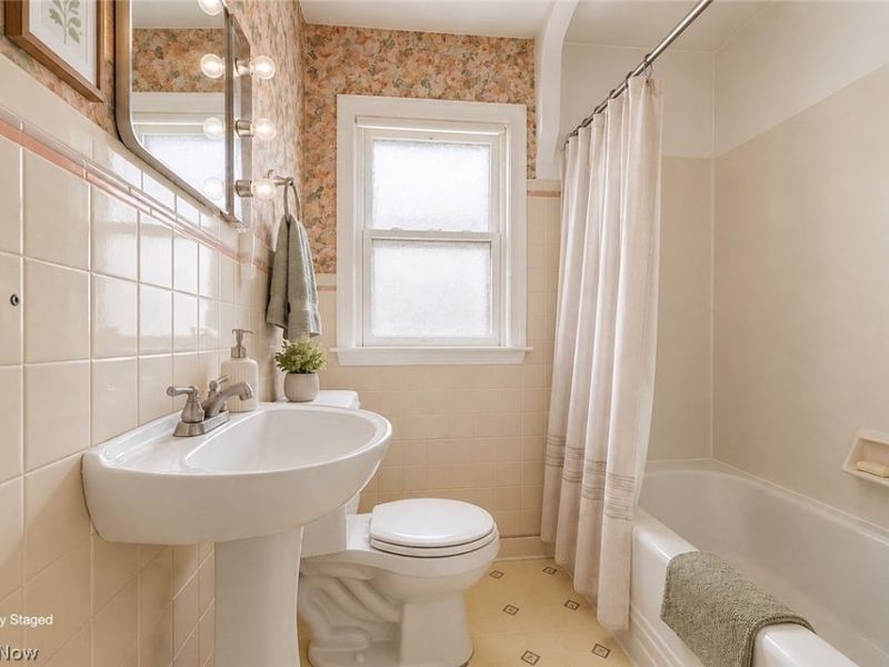 3878 W 134th Street , Cleveland, OH 44111 Photo 18