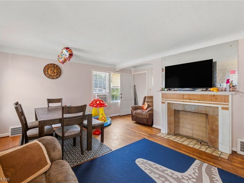 3878 W 134th Street , Cleveland, OH 44111 Photo 5