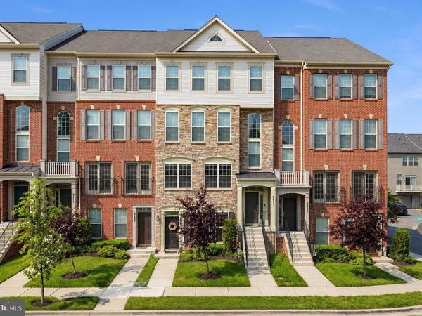 9407 GEATON PARK PLACE, LANHAM, MD 20706
