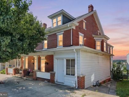 509 W BROADWAY Red Lion, PA 17356