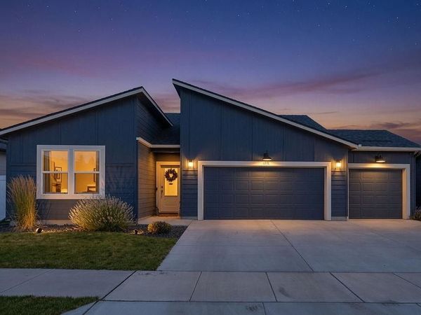 8418 W Red Ave, Cheney, WA 99004