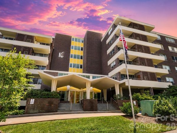 1300 Reece Road, Unit 111, Charlotte, NC 28209