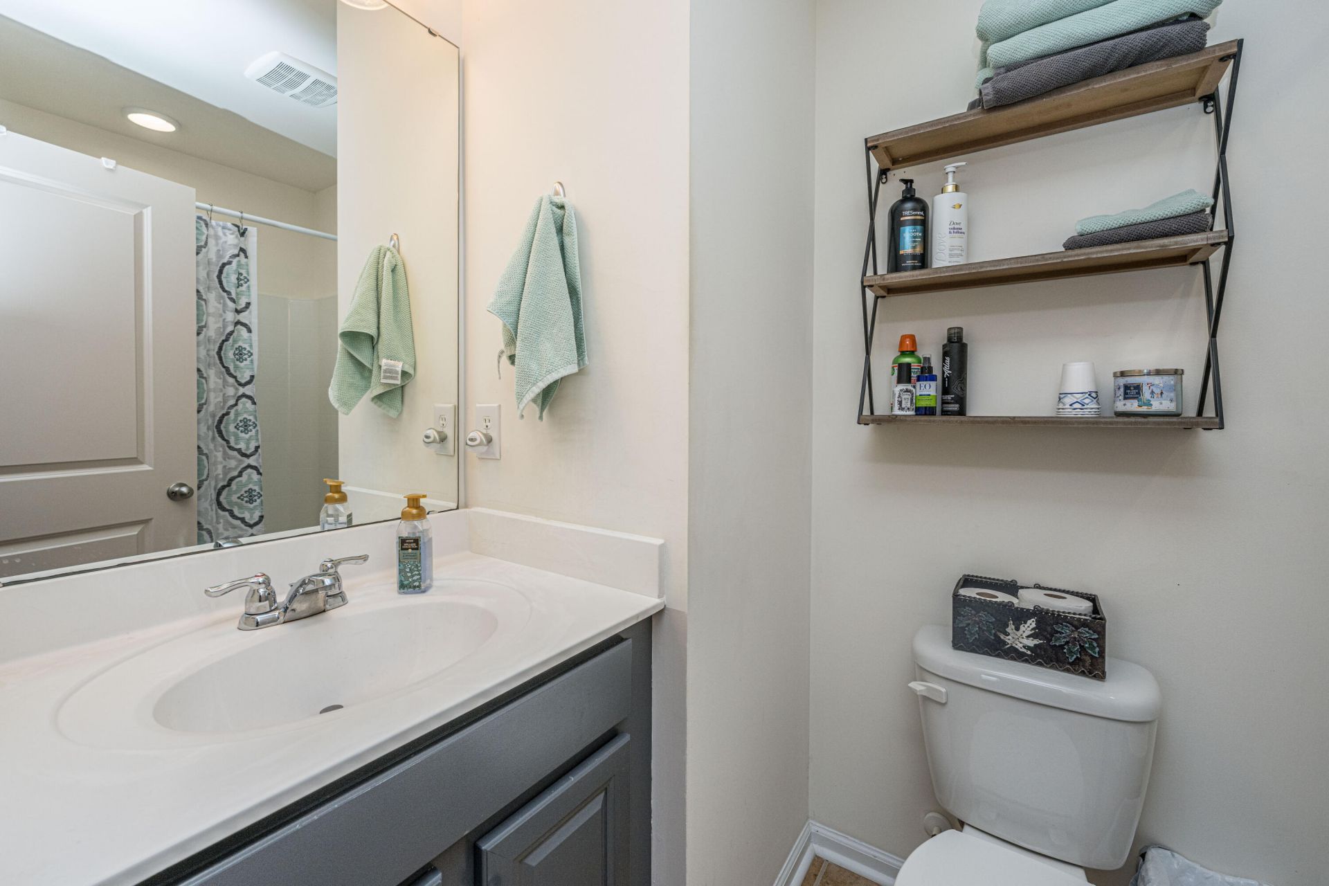 1574 Bluewater Way Photo 25