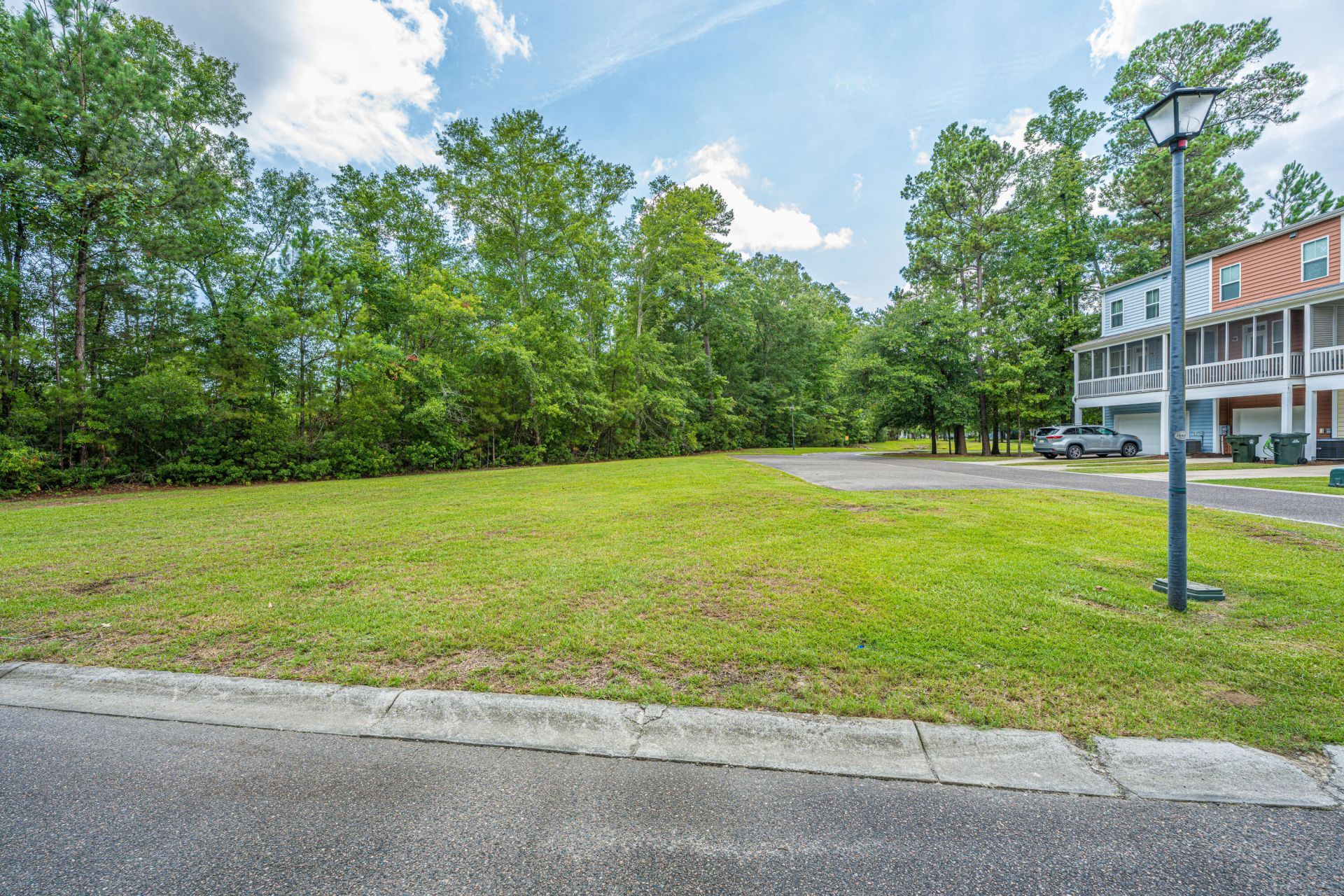 1574 Bluewater Way Photo 32