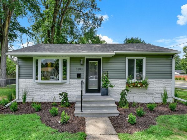 8200 Clinton Avenue S, Bloomington, MN 55420