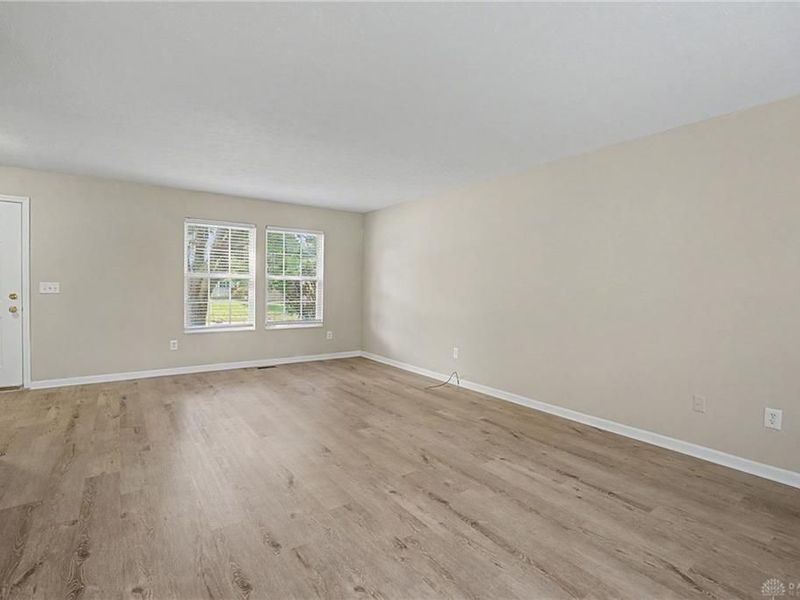 4047 Loyala Chase Lane, Dayton, OH 45424 Photo 10