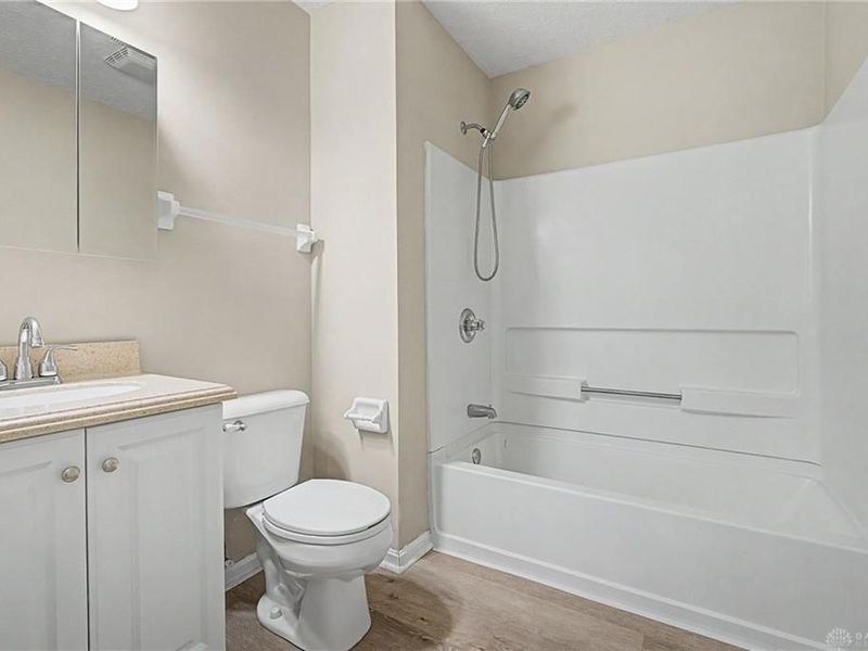 4047 Loyala Chase Lane, Dayton, OH 45424 Photo 33