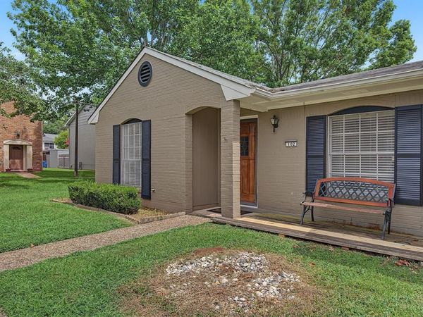 102 Malibu Drive , Shreveport, LA 71115
