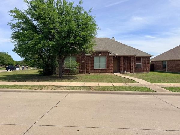 1901 Clearbrook Court , Wylie, TX 75098
