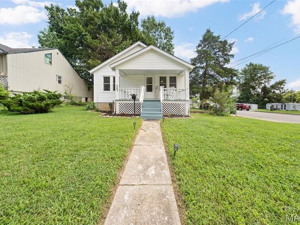 207 S Olive Street , Rolla, MO 65401