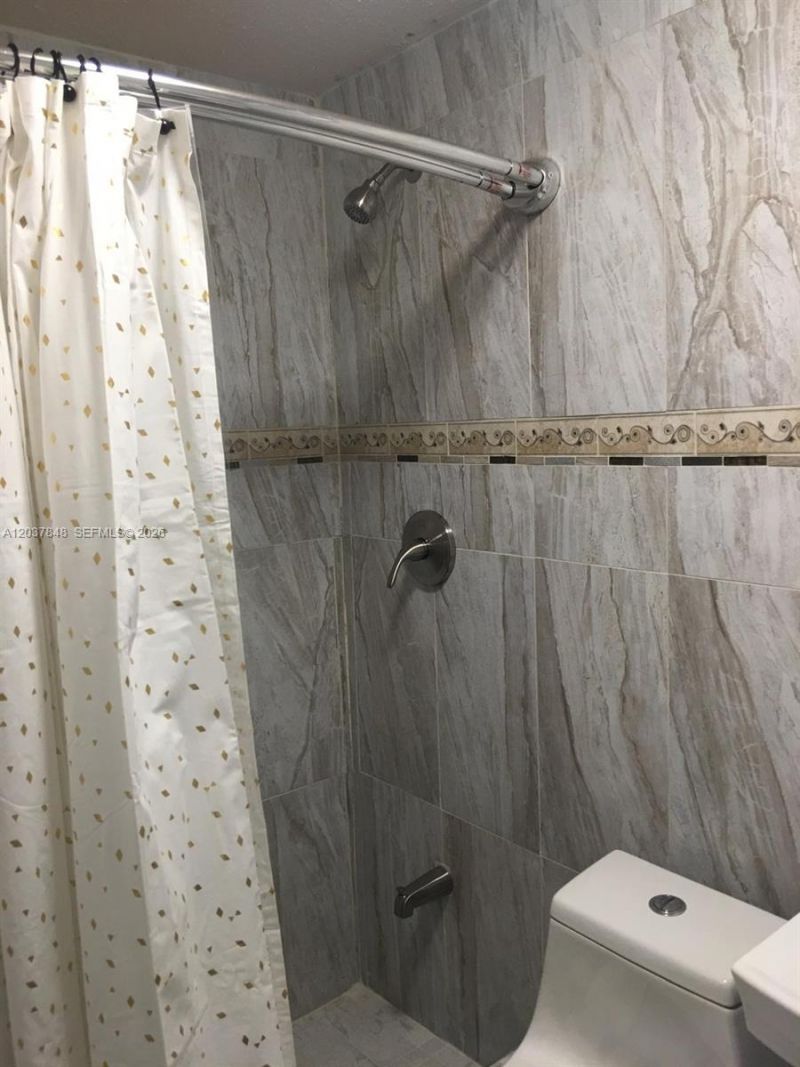 6424 Meade St , Hollywood, FL 33024 Photo