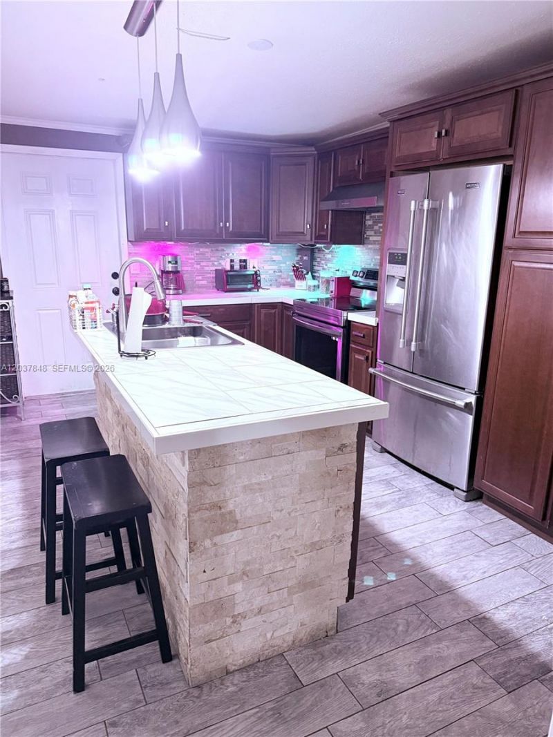 6424 Meade St , Hollywood, FL 33024 Photo