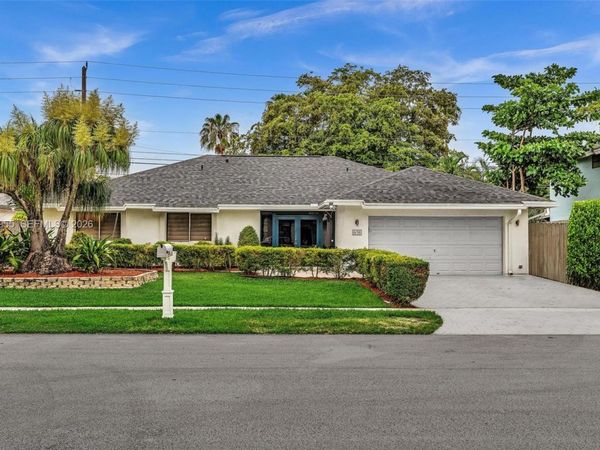 Pembroke Pines, FL 33025