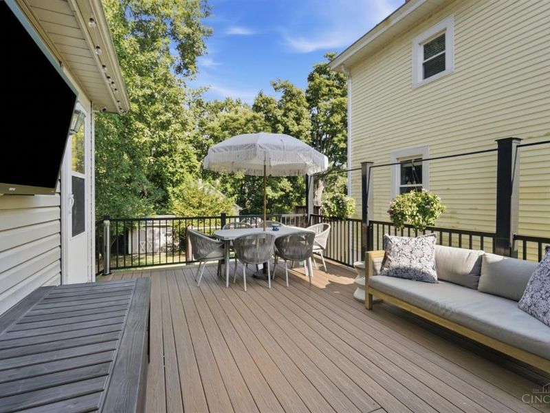 2820 Linwood Avenue, Cincinnati, OH 45208 Photo 59