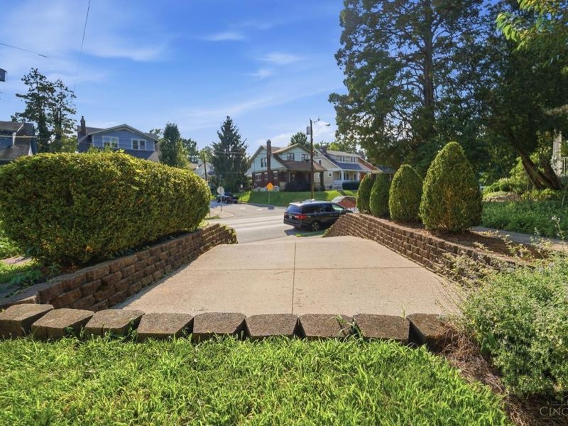 2820 Linwood Avenue, Cincinnati, OH 45208 Photo 66