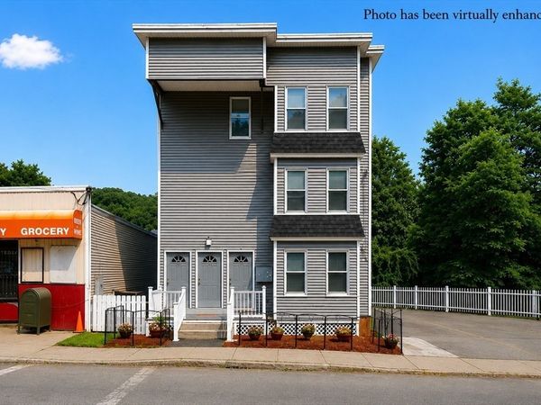 141 Mechanic St, Fitchburg, MA 01420