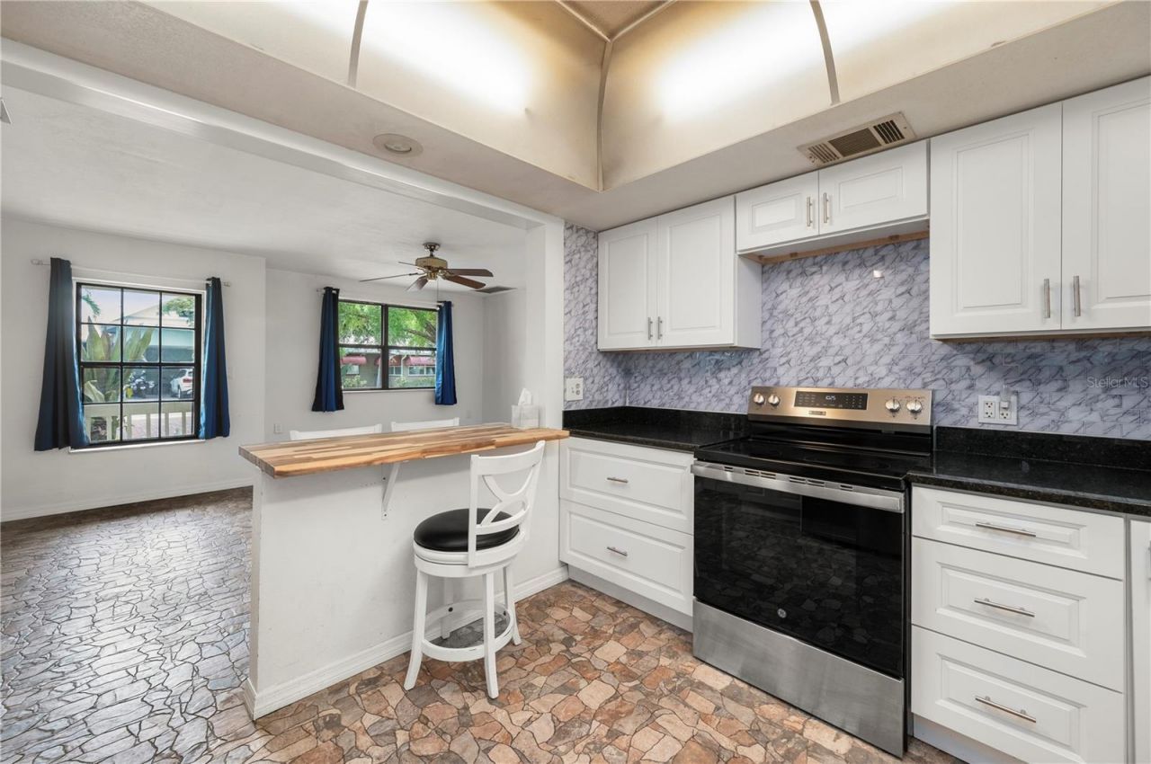 311 Gill Street, Punta Gorda, FL 33950 Photo