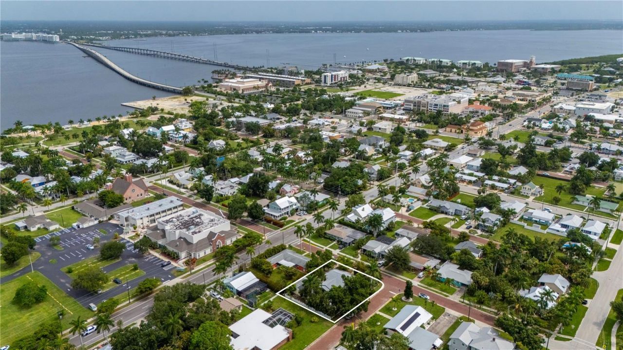 311 Gill Street, Punta Gorda, FL 33950 Photo