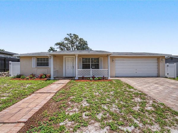 9830 RAINBOW LANE , PORT RICHEY, FL 34668