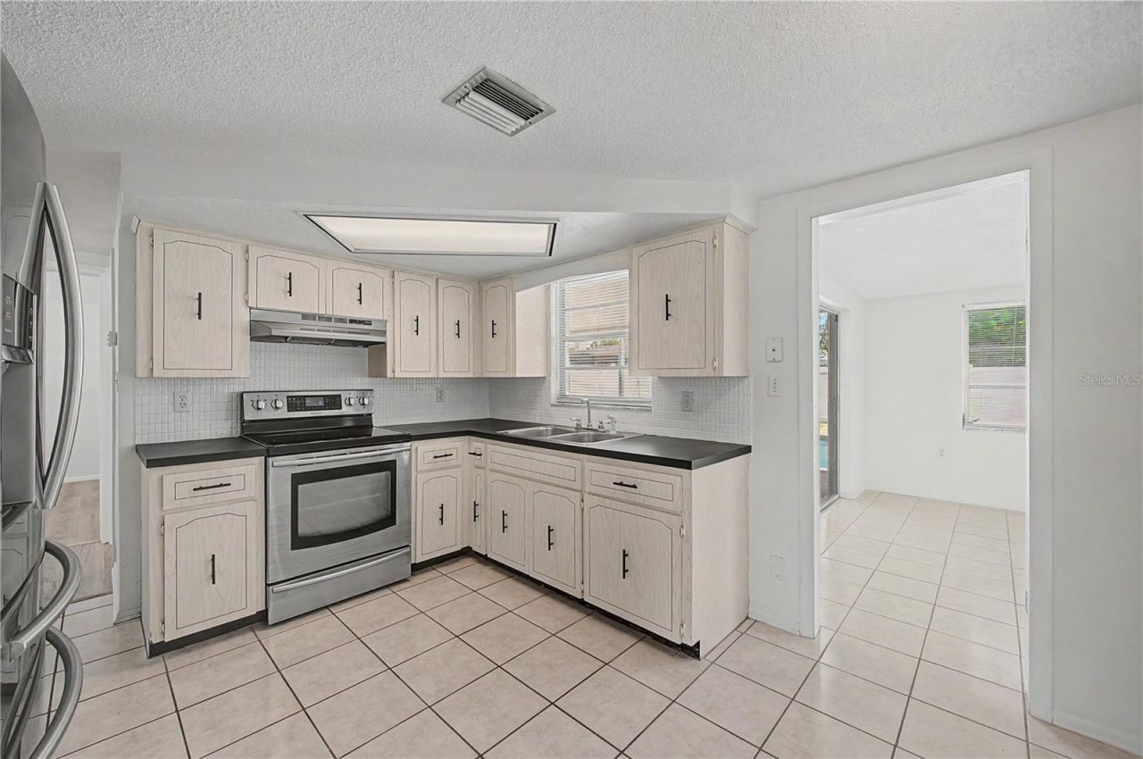 9830 Rainbow Lane , Port Richey, FL 34668 Photo
