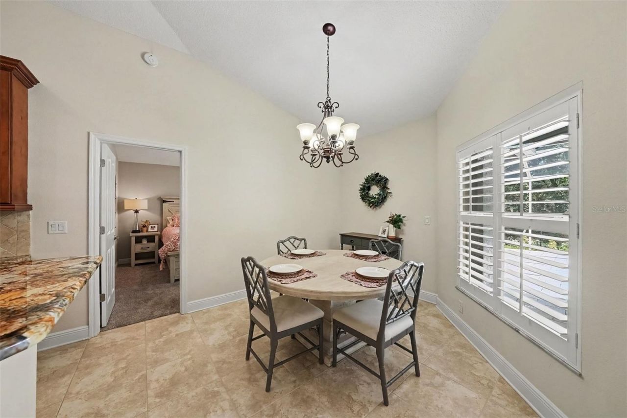 10617 Weybridge Drive, Tampa, FL 33626 Photo