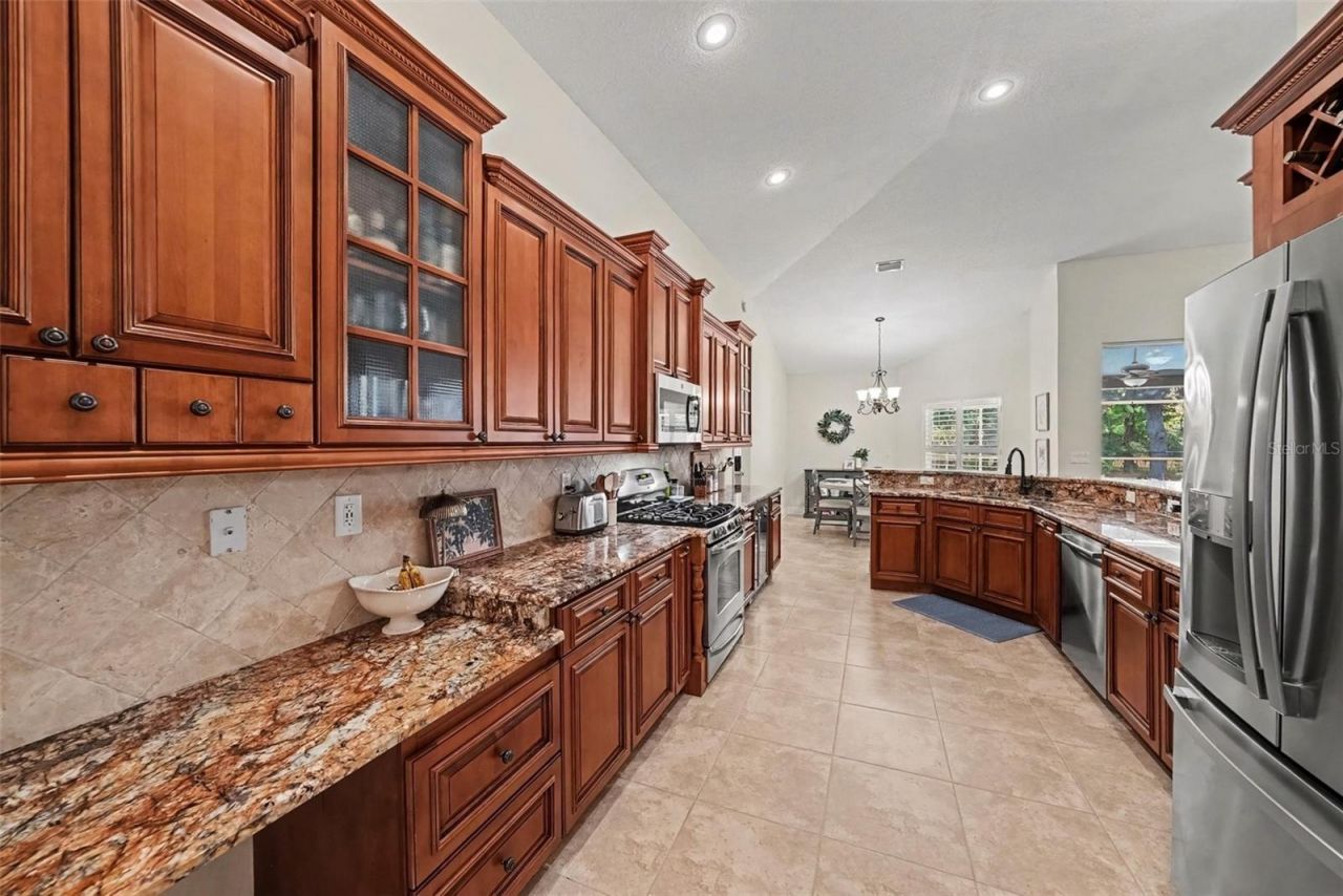 10617 Weybridge Drive, Tampa, FL 33626 Photo
