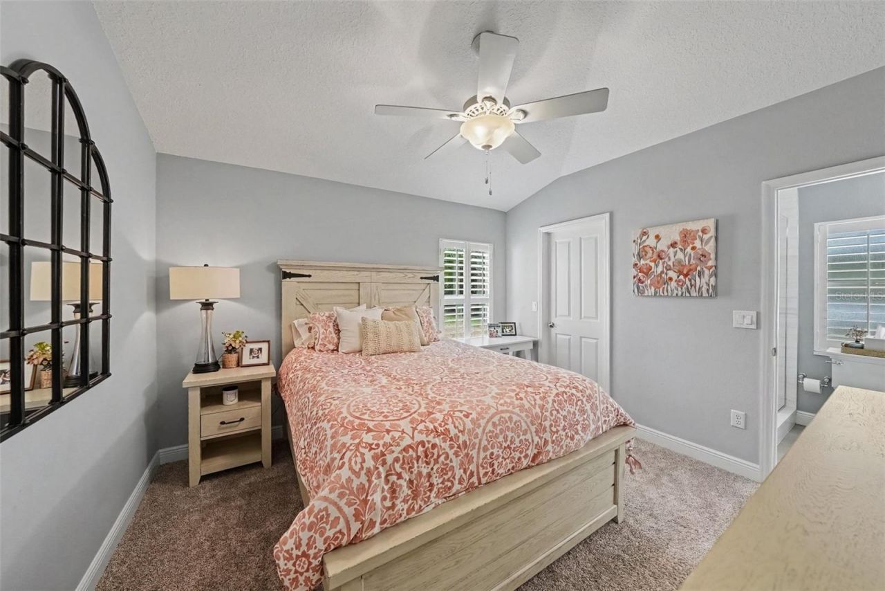10617 Weybridge Drive, Tampa, FL 33626 Photo