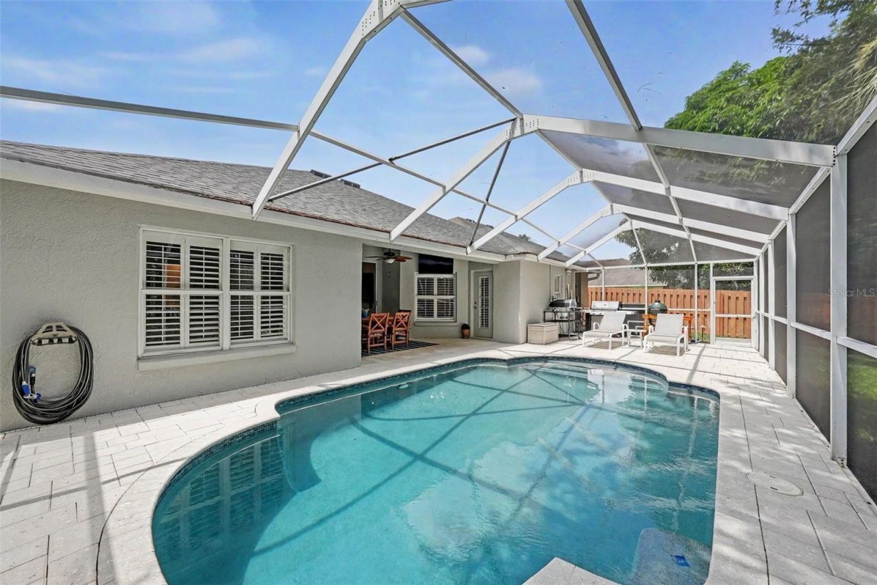 10617 Weybridge Drive, Tampa, FL 33626 Photo