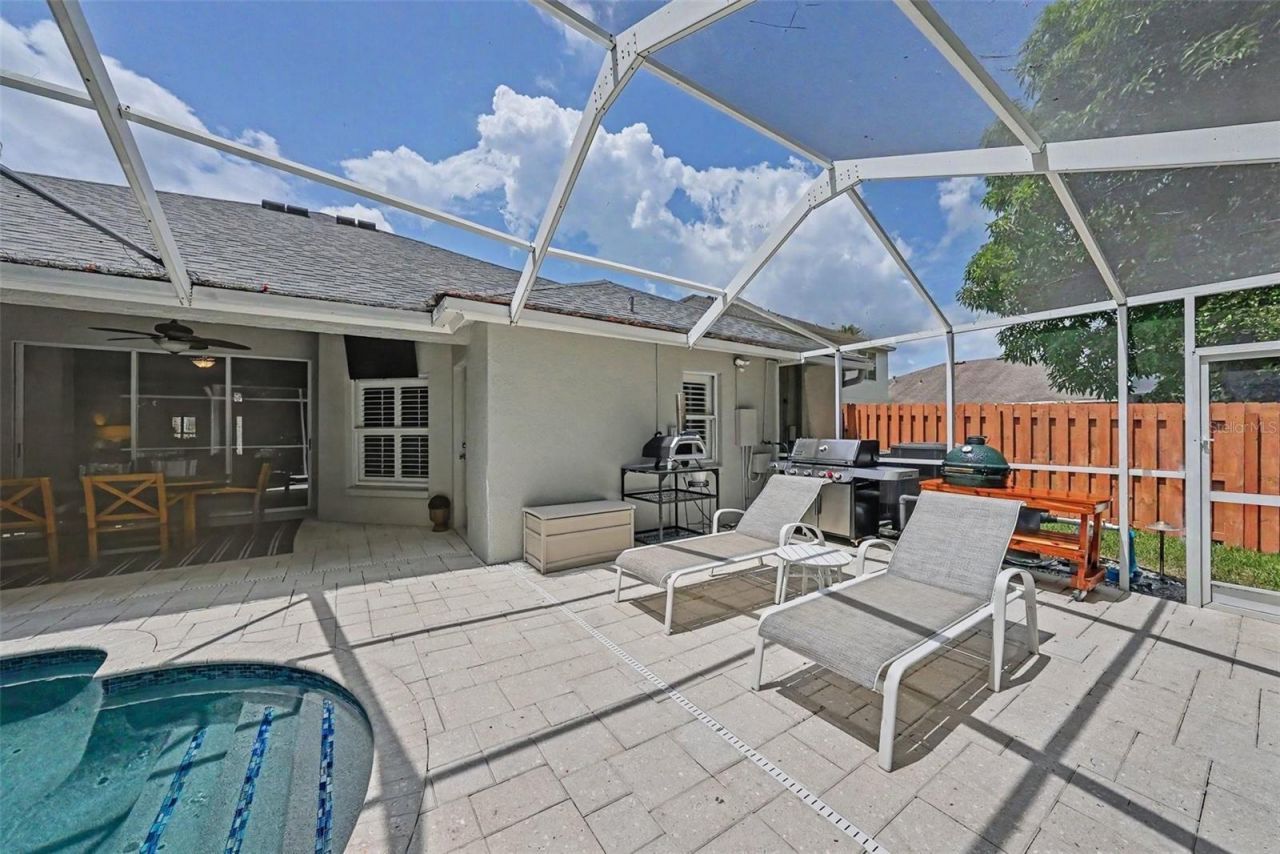 10617 Weybridge Drive, Tampa, FL 33626 Photo