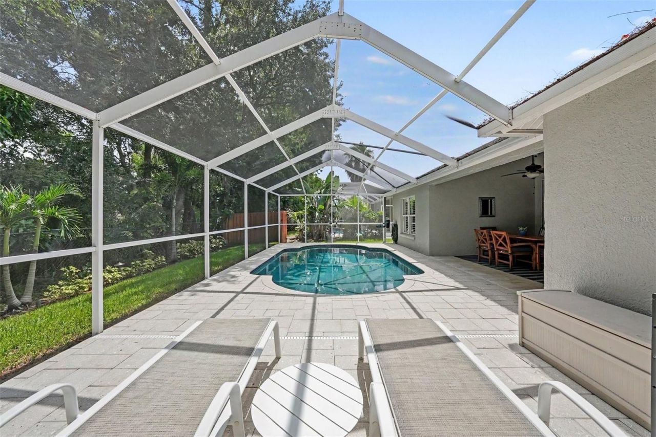 10617 Weybridge Drive, Tampa, FL 33626 Photo