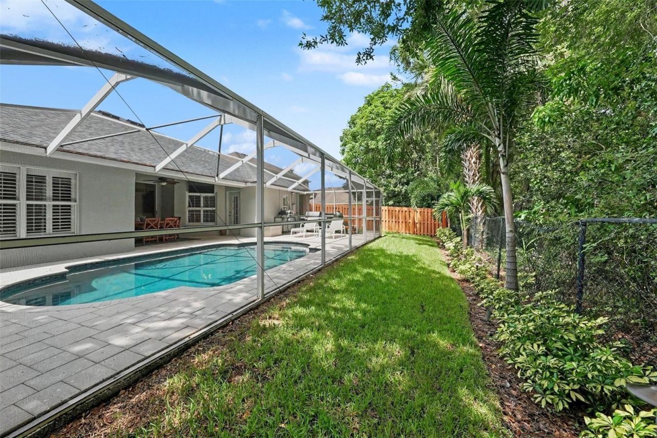 10617 Weybridge Drive, Tampa, FL 33626 Photo