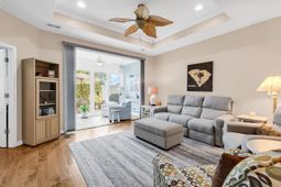 120 Queens Cove Place  photo 4