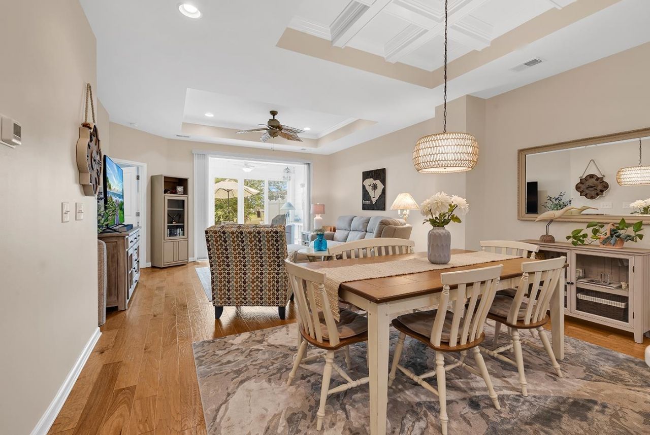 120 Queens Cove Place  Photo 20