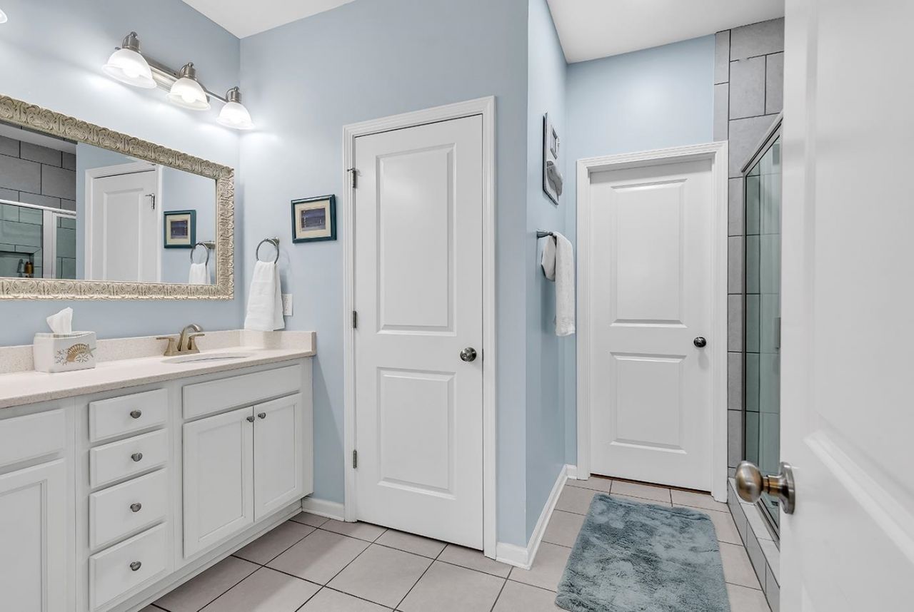 120 Queens Cove Place  Photo 27