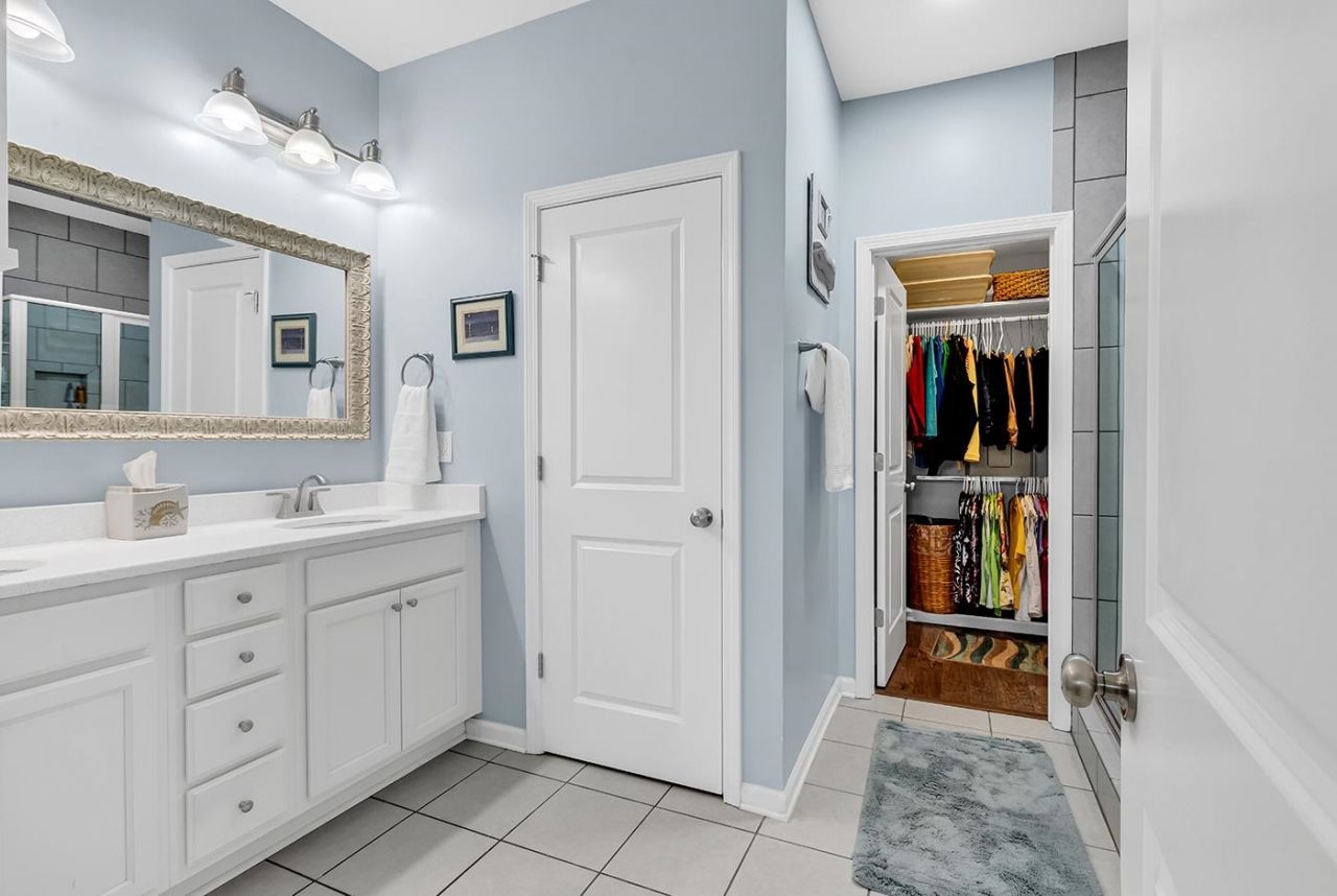 120 Queens Cove Place  Photo 30