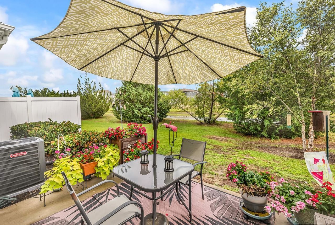 120 Queens Cove Place  Photo 39