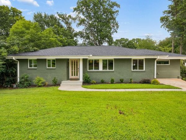3669 Crestview Drive SE, Smyrna, GA 30082