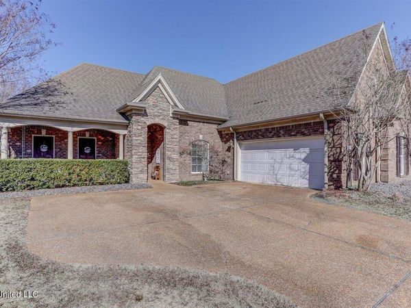 3736 Kenton Drive, Southaven, MS 38672