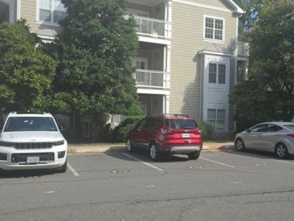 1704 LAKE SHORE CREST DRIVE, Unit 32, RESTON, VA 20190