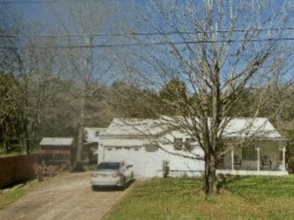 428 Valley View Dr , Pulaski, TN 38478