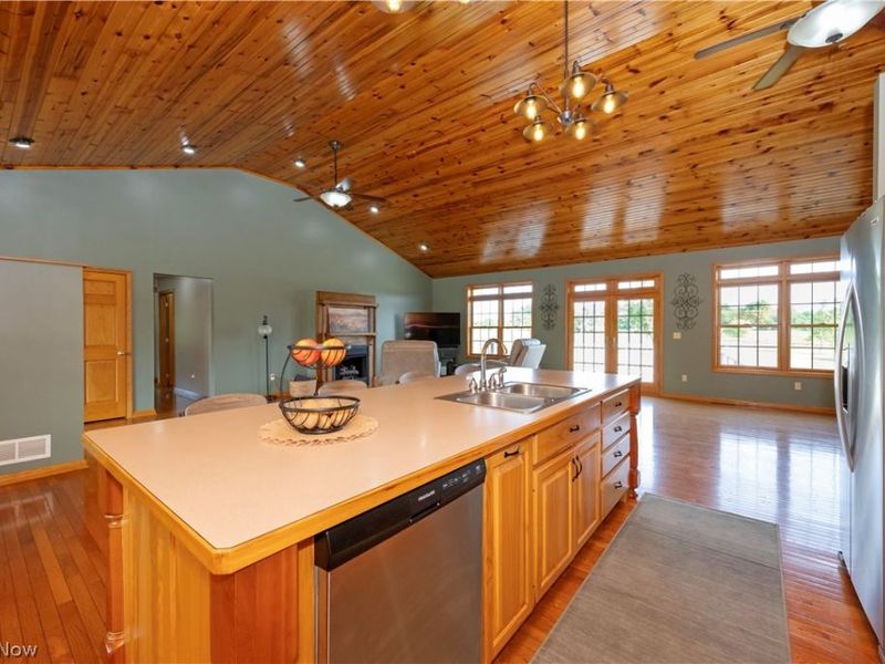 12725 Lovers Lane, Medina, OH 44275 Photo 11