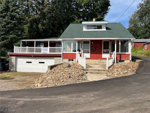 226 E Pace Avenue, Akron, OH 44319