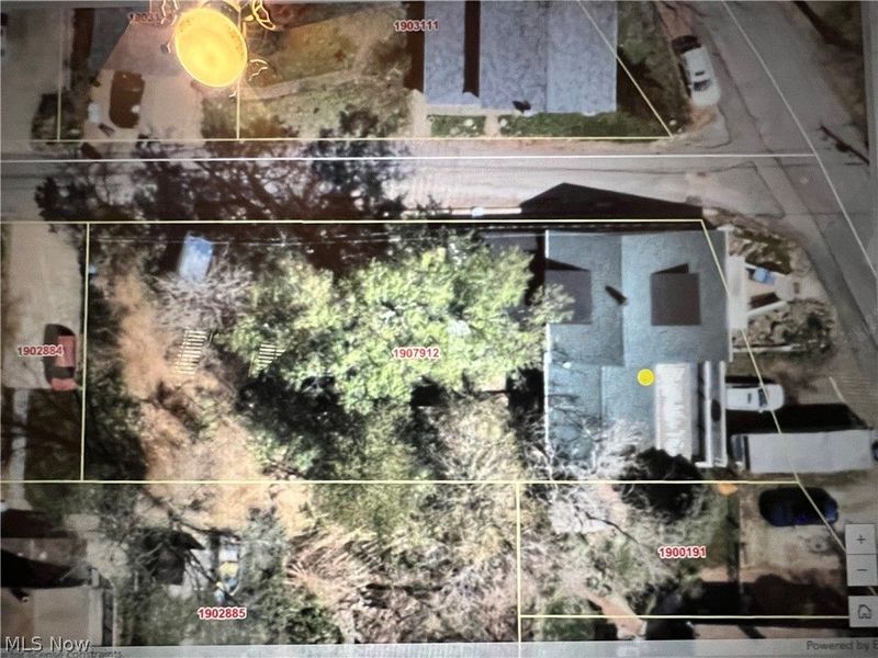226 E Pace Avenue , Akron, OH 44319 Photo 12