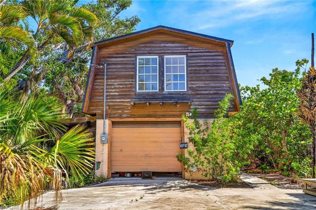 1446 Periwinkle Way, Sanibel, FL 33957 Photo