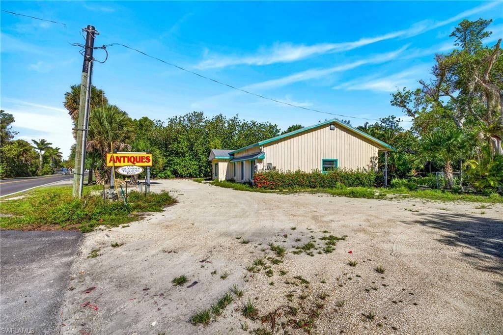 1446 Periwinkle Way, Sanibel, FL 33957 Photo