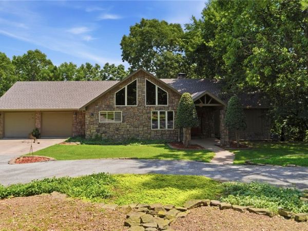 17341 W Highway 102 , Decatur, AR 72722